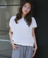 身長：170cm　着用サイズ：Mサイズ　B：86 / W：61 / H：87