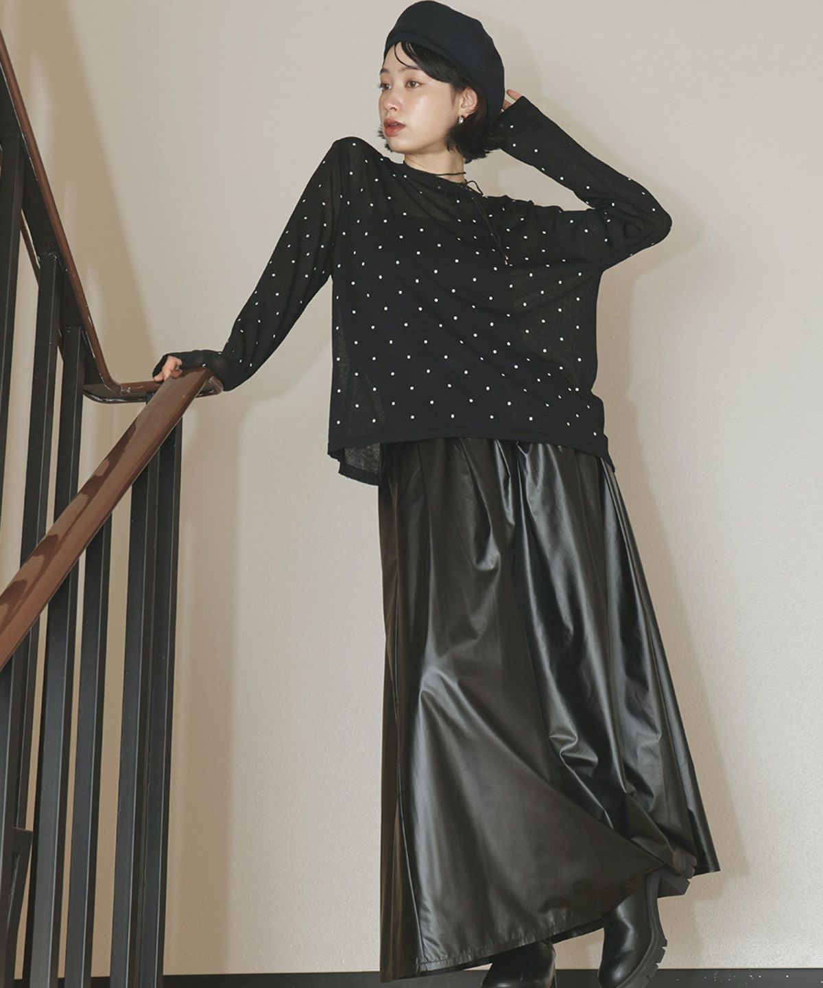 身長：157cm　着用サイズ：FREE　B：82 / W：63 / H：87