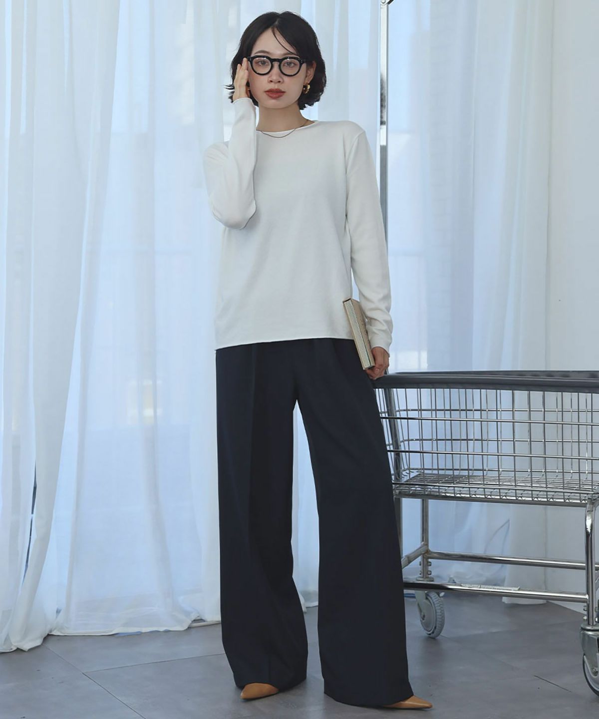 身長：157cm　着用サイズ：FREE　B：82 / W：63 / H：87