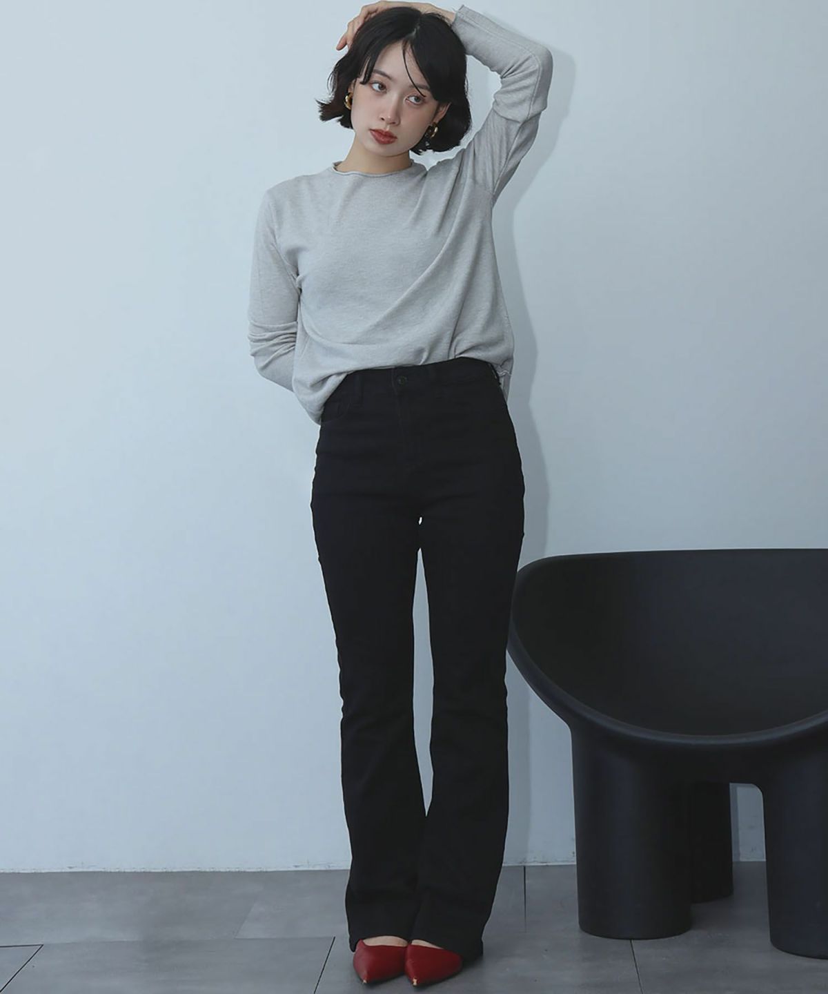 身長：157cm　着用サイズ：FREE　B：82 / W：63 / H：87